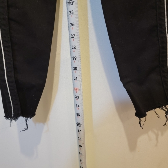 Hudson Holly High Rise Black Skinny Ankle Jeans Raw Hem Tuxedo Stripe Size 25 - Picture 12 of 17